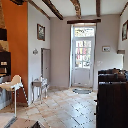 Logis De Bois Roche 1 Saint-Bonnet-sur-Gironde